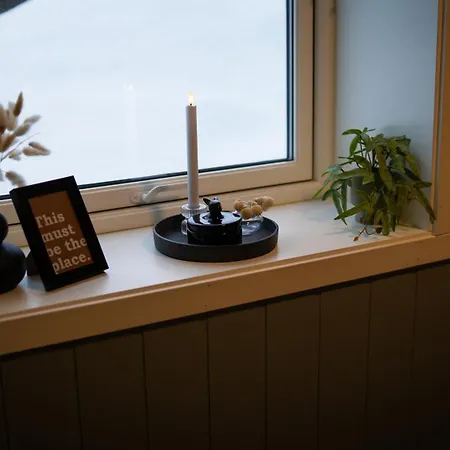 Aurora Very Close To Cable Car And Sherpatrappa Apartman *