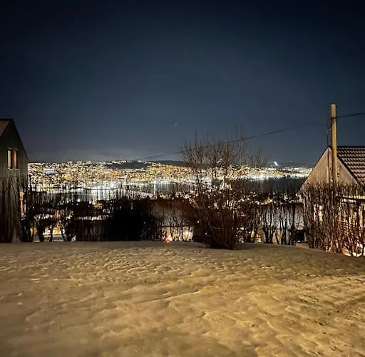 Aurora Very Close To Cable Car And Sherpatrappa Apartamento